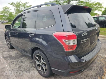2014 Subaru Forester 2.0XT Touring – miniatura 3