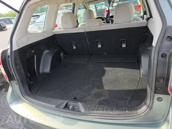 2014 Subaru Forester 2.5i - miniatura 16