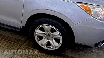 2014 Subaru Forester 2.5i - miniatura 8