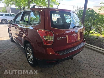 2014 Subaru Forester 2.5i – miniatura 2