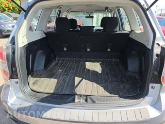 2014 Subaru Forester 2.5i – miniatura 14