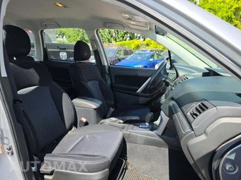 2014 Subaru Forester 2.5i – miniatura 18