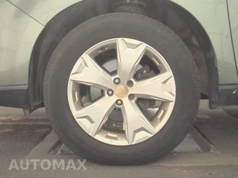 2014 Subaru Forester 2.5i Limited - miniatura 9