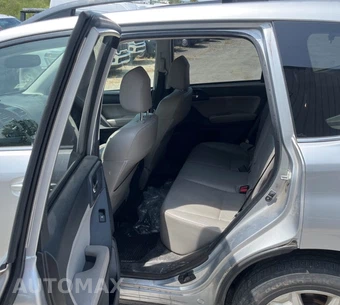 2014 Subaru Forester 2.5i Limited - miniatura 10
