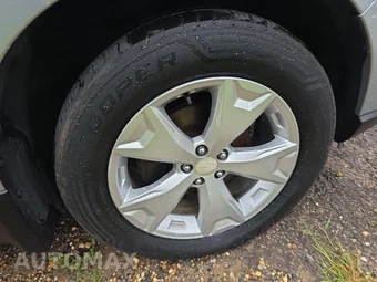 2014 Subaru Forester 2.5i Limited - miniatura 9