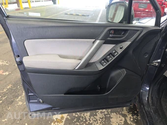 2014 Subaru Forester 2.5i Premium – miniatura 9