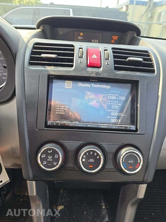 2014 Subaru Forester 2.5i Premium - miniatura 10