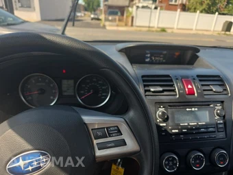 2014 Subaru Forester 2.5i Premium – miniatura 8