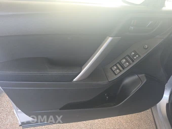 2014 Subaru Forester 2.5i Premium – miniatura 9