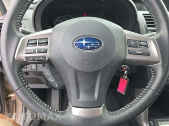2014 Subaru Forester 2.5i Touring – miniatura 27