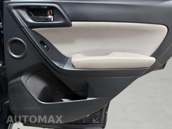 2014 Subaru Forester 2.5i Touring - miniatura 14
