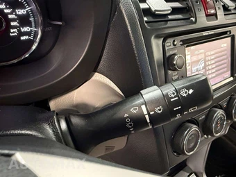 2014 Subaru Forester 2.5i Touring - miniatura 35