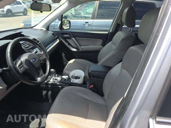 2014 Subaru Forester 2.5i Touring – miniatura 6