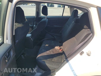 2014 Subaru Impreza 5-Door 2.0i Hatchback - miniatura 13