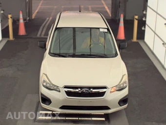 2014 Subaru Impreza 5-Door 2.0i Hatchback - miniatura 2