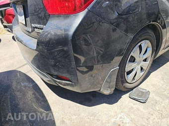 2014 Subaru Impreza 5-Door 2.0i Hatchback – miniatura 31