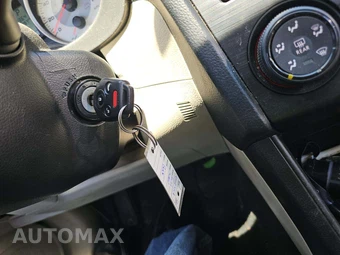 2014 Subaru Impreza 5-Door 2.0i Hatchback – miniatura 8
