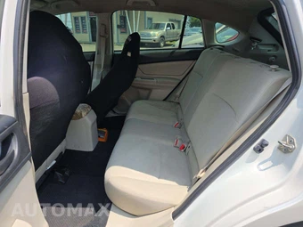 2014 Subaru Impreza 5-Door 2.0i Hatchback – miniatura 13
