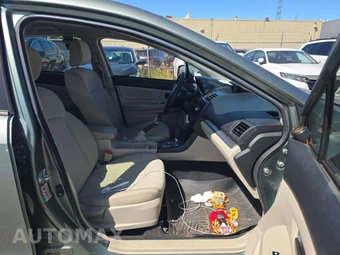 2014 Subaru Impreza 5-Door 2.0i Hatchback – miniatura 15