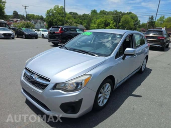2014 Subaru Impreza 5-Door 2.0i Premium Hatchback