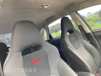 2014 Subaru Impreza WRX Sedan - miniatura 13