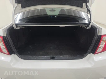 2014 Subaru Impreza WRX Sedan Limited - miniatura 16