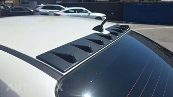 2014 Subaru Impreza WRX Sedan Limited - miniatura 23