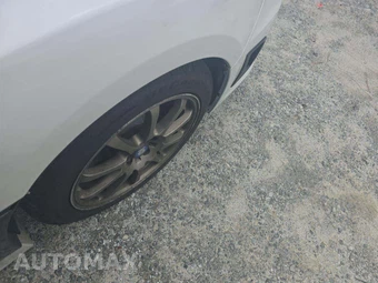 2014 Subaru Impreza WRX Wagon Limited – miniatura 25