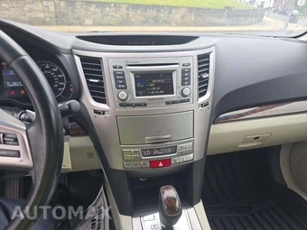 2014 Subaru Legacy 2.5i Limited – miniatura 10
