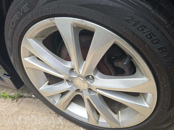 2014 Subaru Legacy 2.5i Limited – miniatura 31