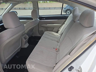 2014 Subaru Legacy 2.5i Premium – miniatura 13