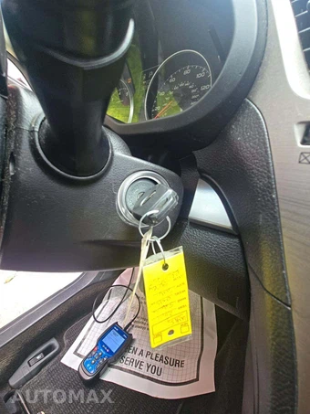 2014 Subaru Outback 2.5i – miniatura 8