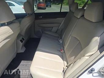 2014 Subaru Outback 2.5i Limited – miniatura 16