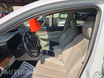 2014 Subaru Outback 2.5i Limited – miniatura 6
