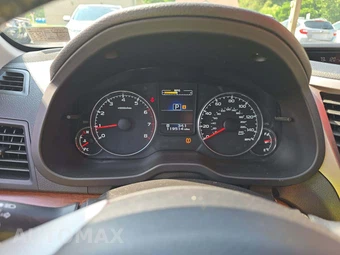 2014 Subaru Outback 2.5i Limited – miniatura 9