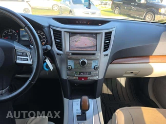2014 Subaru Outback 2.5i Limited - miniatura 10