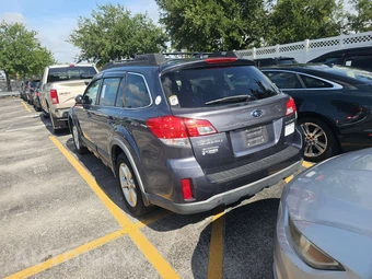 2014 Subaru Outback 2.5i Limited – miniatura 6