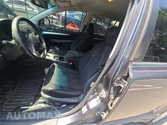 2014 Subaru Outback 2.5i Premium – miniatura 6