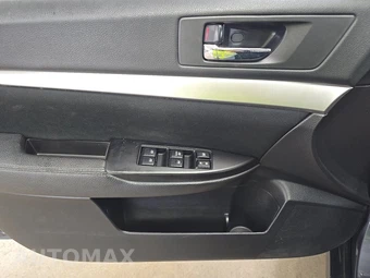 2014 Subaru Outback 2.5i Premium – miniatura 9