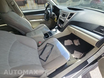 2014 Subaru Outback 2.5i Premium – miniatura 8