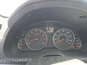 2014 Subaru Outback 2.5i Premium – miniatura 9