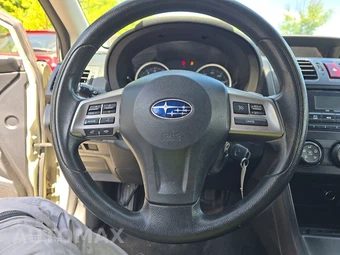 2014 Subaru XV Crosstrek 2.0i Premium – miniatura 10