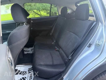 2014 Subaru XV Crosstrek 2.0i Premium - miniatura 9