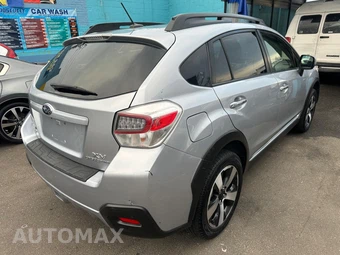 2014 Subaru XV Crosstrek Hybrid Touring - miniatura 4