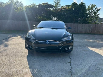 2014 Tesla Model S 60 – miniatura 11