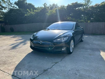 2014 Tesla Model S 60 – miniatura 2