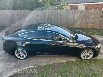 2014 Tesla Model S 60 – miniatura 22