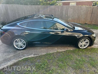 2014 Tesla Model S 60 – miniatura 25