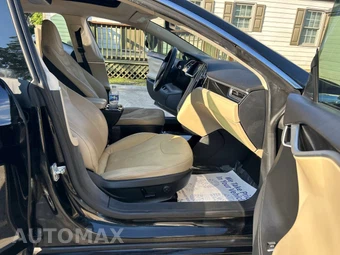 2014 Tesla Model S 60 – miniatura 38