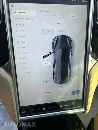 2014 Tesla Model S 60 – miniatura 47